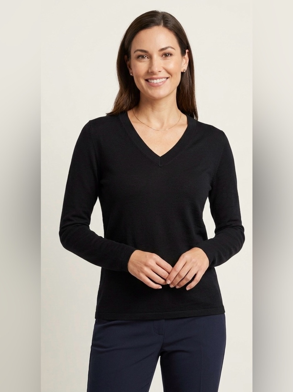 Saks Fifth Avenue Black V-Neck Knit Sweater | Long Sleeve Pullover cashmere silk